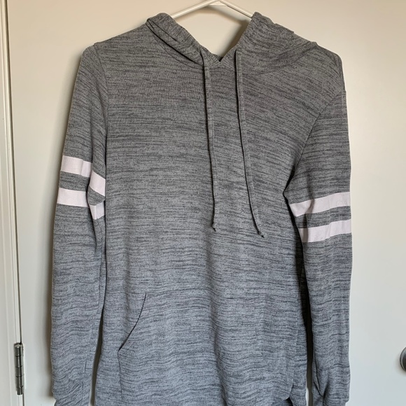 Sporty Lounge Sweatshirt - Picture 1 of 3